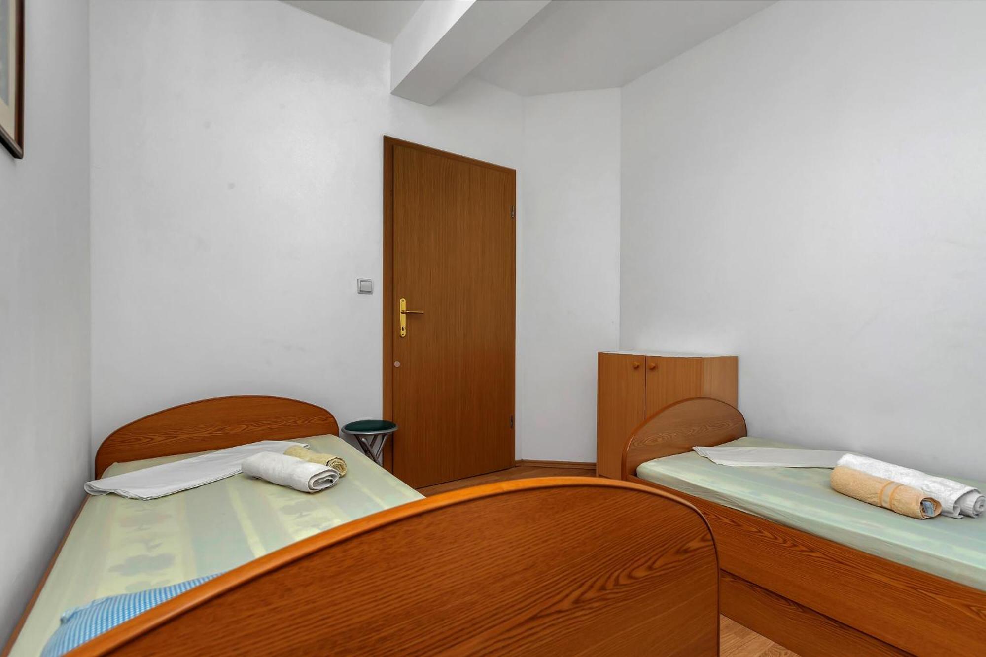 Apartments Vele Makarska Exterior photo