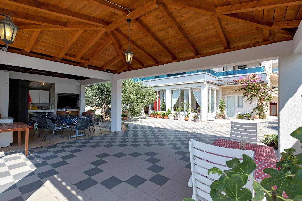 Apartments Vele Makarska Exterior photo