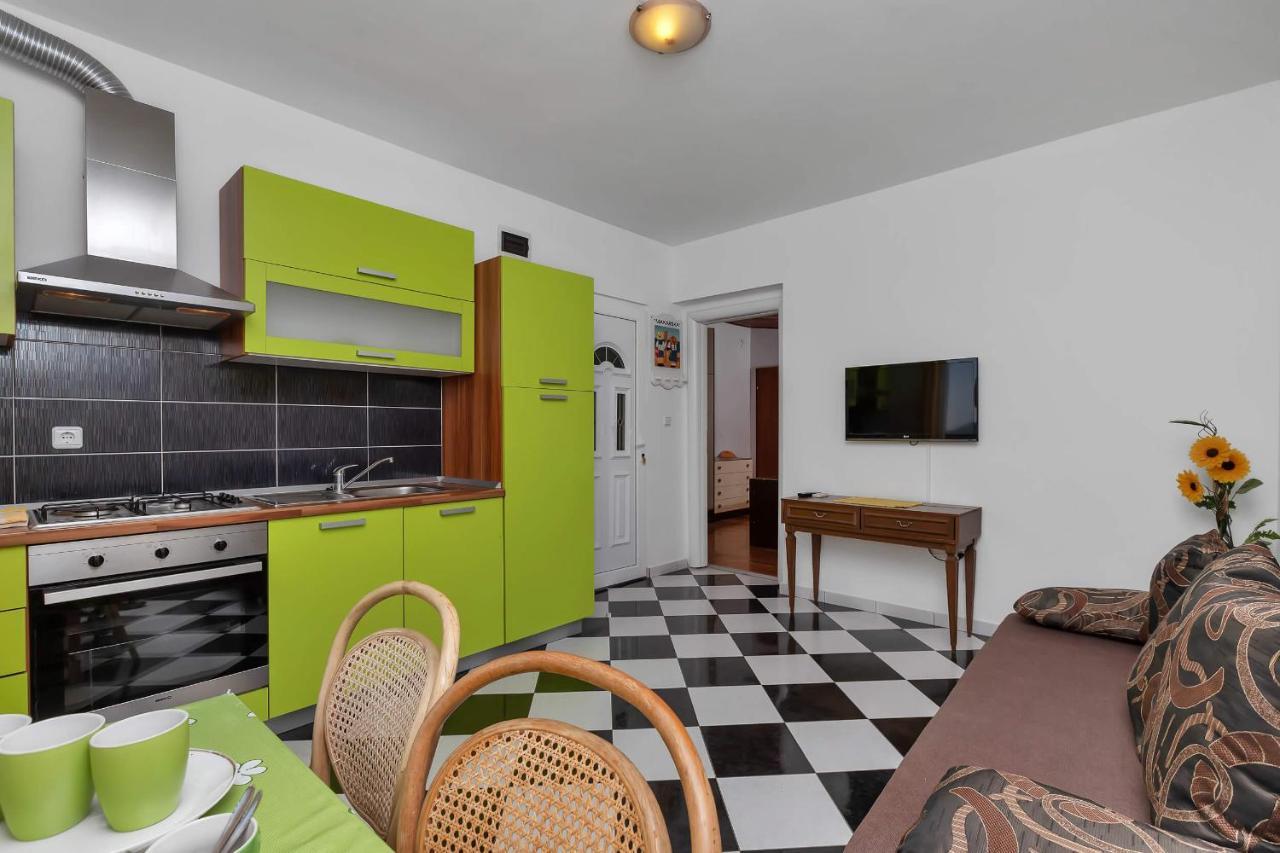 Apartments Vele Makarska Exterior photo