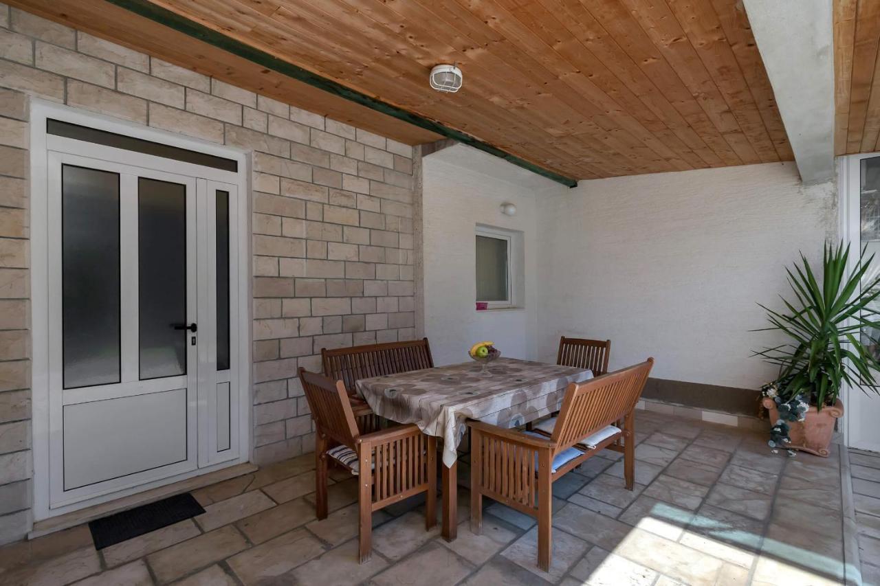Apartments Vele Makarska Exterior photo